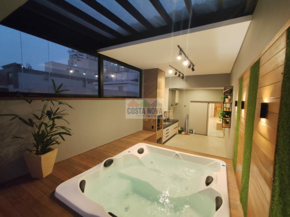 Apartamento com 3 Quartos à Venda, 161 m²