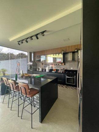 Imagem Casa com 3 Quartos à Venda, 224 m² em Centro - Chapada Dos Guimarães Imagem Casa com 3 Quartos à Venda, 224 m² em Centro - Chapada Dos Guimarães