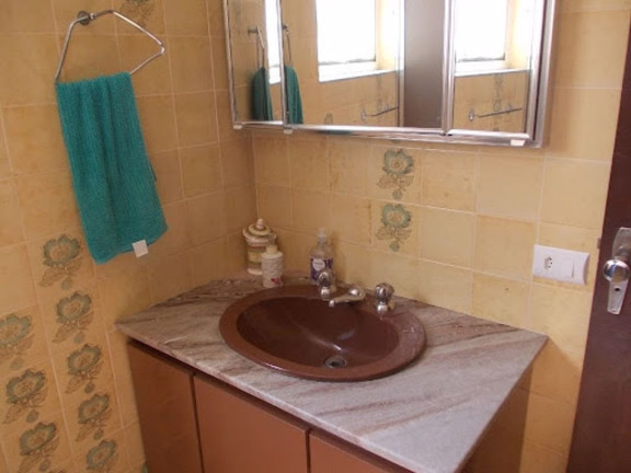 Imagem Casa com 4 Quartos à Venda, 385 m² em Vila Petrópolis - Atibaia Imagem Casa com 4 Quartos à Venda, 385 m² em Vila Petrópolis - Atibaia