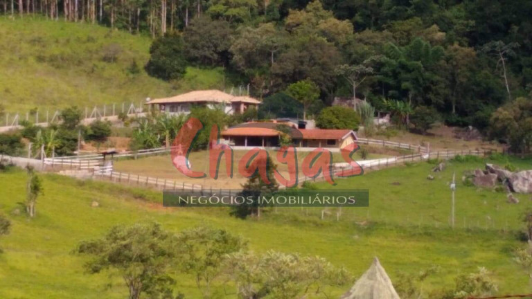 Imagem Chácara com 4 Quartos à Venda, 200 m² em Varjão - Paraibuna