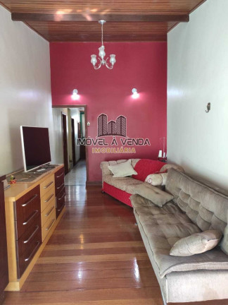 Imagem Casa com 5 Quartos à Venda, em Sta Isabel - Domingos Martins Imagem Casa com 5 Quartos à Venda, em Sta Isabel - Domingos Martins