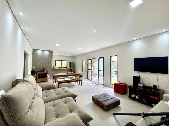 Imagem Casa com 3 Quartos à Venda, 144 m² em Terra Preta - Mairiporã Imagem Casa com 3 Quartos à Venda, 144 m² em Terra Preta - Mairiporã