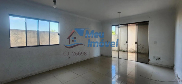 Imagem Casa com 3 Quartos à Venda, 120 m² em Setor Habitacional Vicente Pires - Brasília Imagem Casa com 3 Quartos à Venda, 120 m² em Setor Habitacional Vicente Pires - Brasília