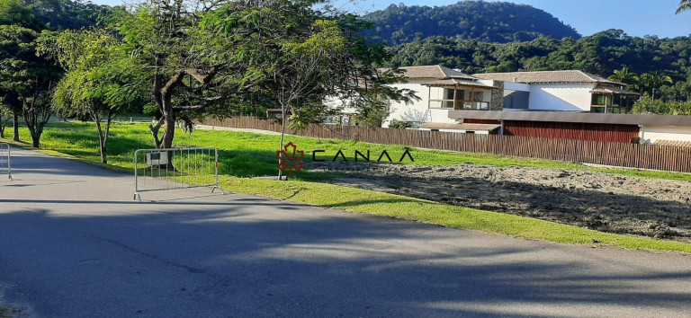 Terreno à Venda, 3.012 m² em Zona Rural - Mangaratiba