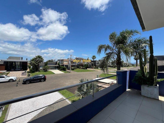 Imagem Casa com 4 Quartos à Venda, 296 m² em Condominio Ventura Club - Xangri-lá Imagem Casa com 4 Quartos à Venda, 296 m² em Condominio Ventura Club - Xangri-lá
