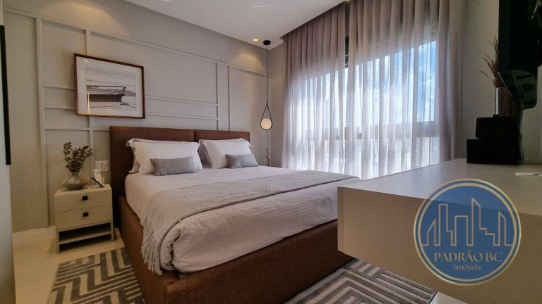 Imagem Apartamento com 4 Quartos à Venda, 182 m² em Centro - Balneário Camboriú Imagem Apartamento com 4 Quartos à Venda, 182 m² em Centro - Balneário Camboriú