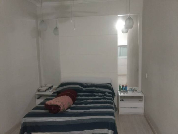 Imagem Casa com 4 Quartos à Venda, 300 m² em Alphaville - Santana De Parnaíba Imagem Casa com 4 Quartos à Venda, 300 m² em Alphaville - Santana De Parnaíba