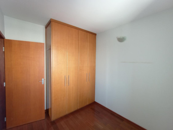 Imagem Apartamento com 3 Quartos à Venda, 85 m² em Centro - Marília Imagem Apartamento com 3 Quartos à Venda, 85 m² em Centro - Marília