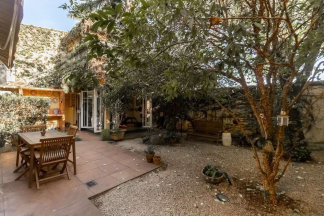 Casa com 3 Quartos à Venda,  em Alto De Pinheiros - São Paulo