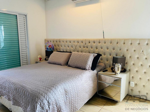 Imagem Casa com 3 Quartos à Venda, 250 m² em Parque Residencial Itapeti - Mogi Das Cruzes