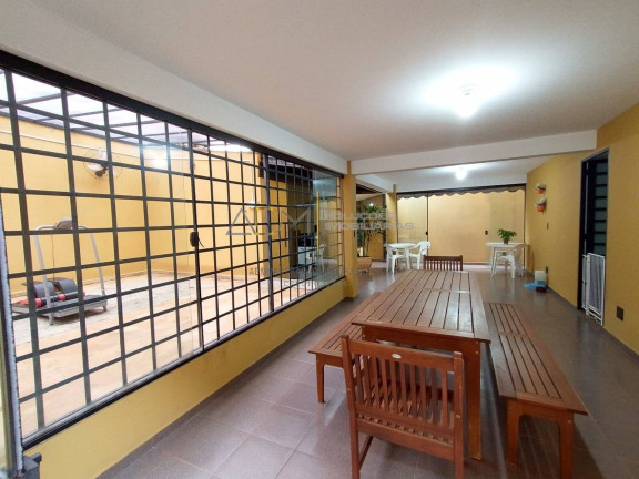 Imagem Casa com 4 Quartos à Venda, 530 m² em Jardim Paraíso - Botucatu