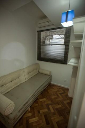 Imagem Apartamento com 2 Quartos à Venda, 60 m² em Copacabana - Rio De Janeiro Imagem Apartamento com 2 Quartos à Venda, 60 m² em Copacabana - Rio De Janeiro