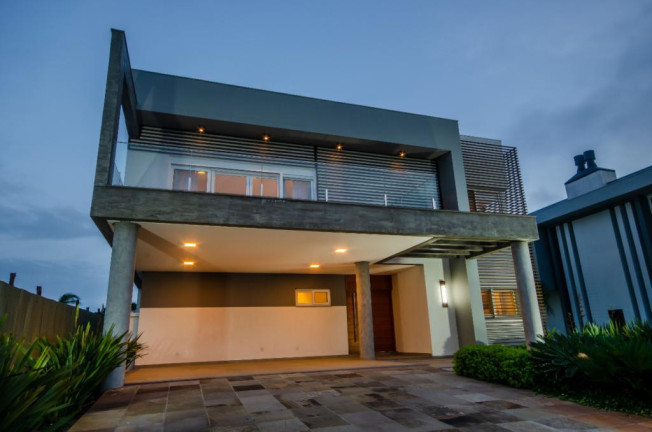 Imagem Casa com 4 Quartos à Venda, 364 m² em Capão Da Canoa - Capao Da Canoa