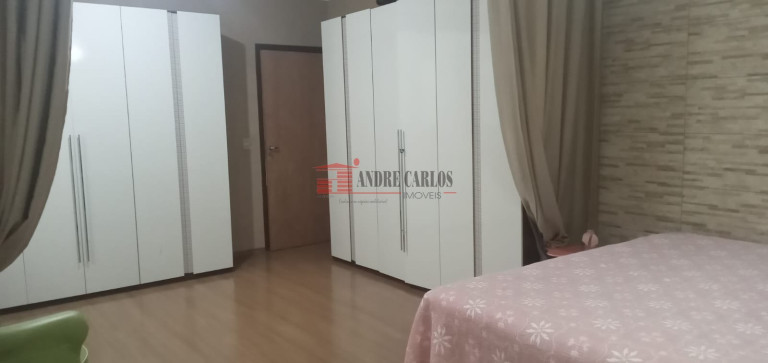 Imagem Sobrado com 4 Quartos à Venda, 283 m² em Santa Maria - Osasco