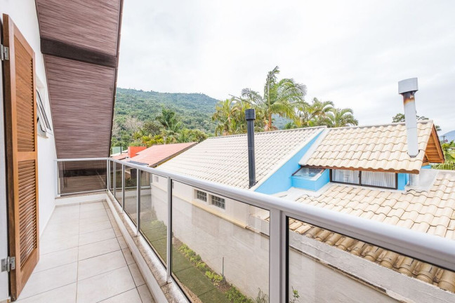 Imagem Casa de Condomínio com 4 Quartos à Venda, 230 m² em Cachoeira Do Bom Jesus - Florianópolis
