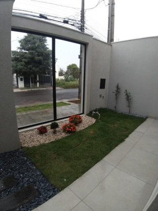 Imagem Casa com 3 Quartos à Venda,  em Jardim Tóquio - Maringá