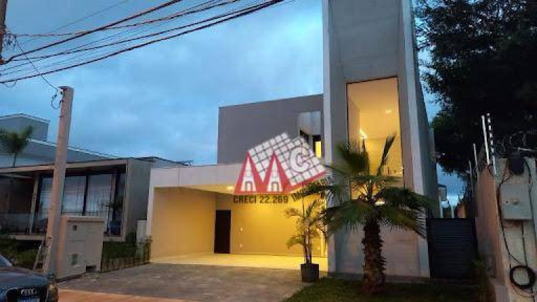 Sobrado com 3 Quartos à Venda, 270 m² em Condomínio Mont Blanc - Sorocaba