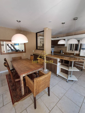 Imagem Casa com 3 Quartos para Alugar, em Itacolomi - Balneário Piçarras Imagem Casa com 3 Quartos para Alugar, em Itacolomi - Balneário Piçarras