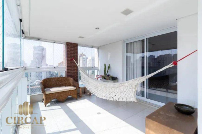 Imagem Apartamento com 3 Quartos à Venda, 226 m² em Pompeia - São Paulo
