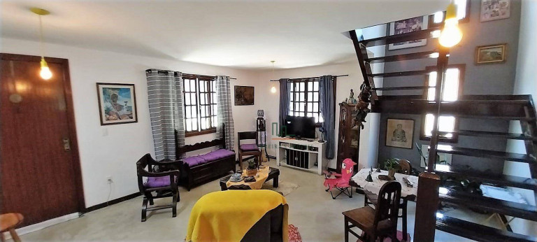 Imagem Casa com 3 Quartos à Venda, 150 m² em Itaipu - Niterói