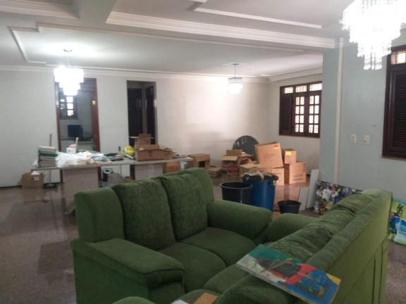 Casa com 4 Quartos à Venda, 464 m² em Engenheiro Luciano Cavalcante - Fortaleza
