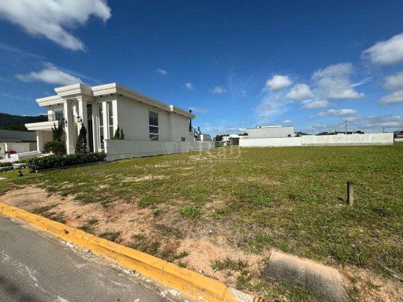 Imagem Terreno à Venda, 606 m² em Santa Regina - Camboriú Imagem Terreno à Venda, 606 m² em Santa Regina - Camboriú