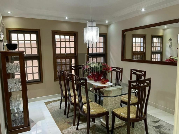 Imagem Casa com 6 Quartos à Venda, 354 m² em Alphaville - Santana De Parnaíba Imagem Casa com 6 Quartos à Venda, 354 m² em Alphaville - Santana De Parnaíba
