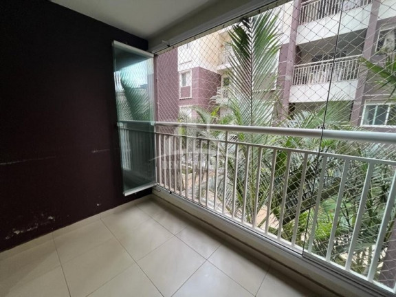 Imagem Apartamento com 2 Quartos à Venda, 65 m² em Vila Nivi - São Paulo