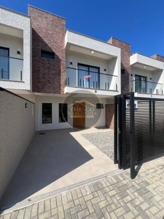 Casa com 3 Quartos à Venda, 108 m² em Balneário Brejatuba - Guaratuba