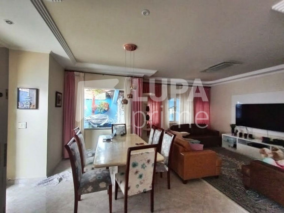 Imagem Casa com 4 Quartos à Venda, 280 m² em Jardim Guanca - São Paulo