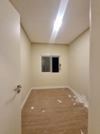 Imagem Sobrado com 3 Quartos à Venda, 140 m² em Villas Do Jaguari - Santana De Parnaíba