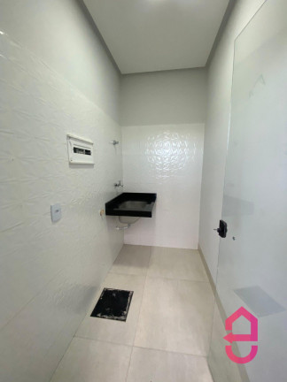 Imagem Sobrado com 3 Quartos à Venda, 240 m² em Setor Faiçalville - Goiânia