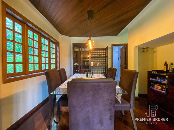 Imagem Casa com 3 Quartos à Venda, 156 m² em Quebra Frascos - Teresópolis Imagem Casa com 3 Quartos à Venda, 156 m² em Quebra Frascos - Teresópolis