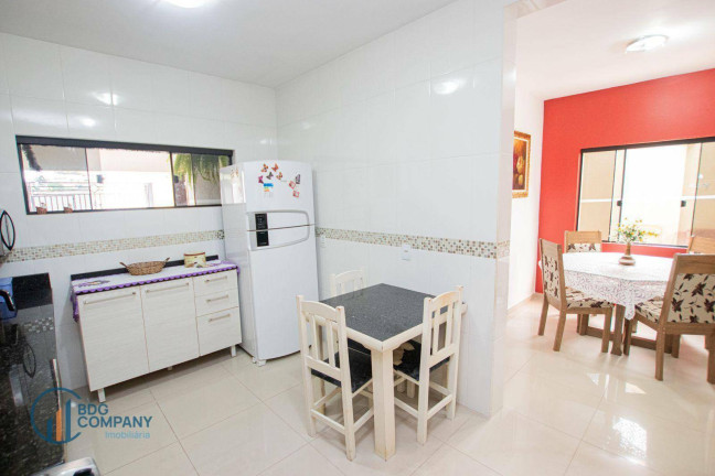 Imagem Sobrado com 3 Quartos à Venda, 126 m² em Orfãs - Ponta Grossa