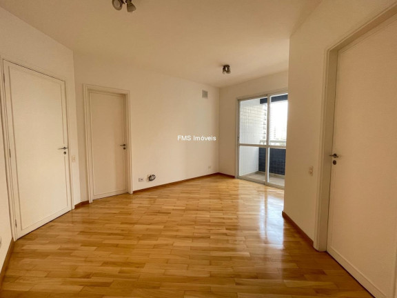Imagem Imóvel com 2 Quartos para Alugar, 67 m² em Moema - São Paulo