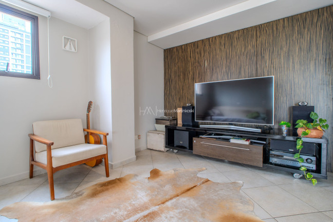 Imagem Apartamento com 3 Quartos à Venda, 204 m² em água Verde - Curitiba