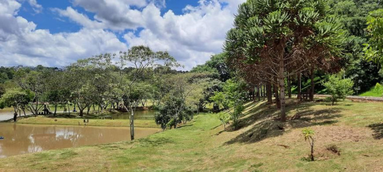 Imagem Terreno à Venda, 317 m² em Loteamento Itatiba Country Club - Itatiba Imagem Terreno à Venda, 317 m² em Loteamento Itatiba Country Club - Itatiba