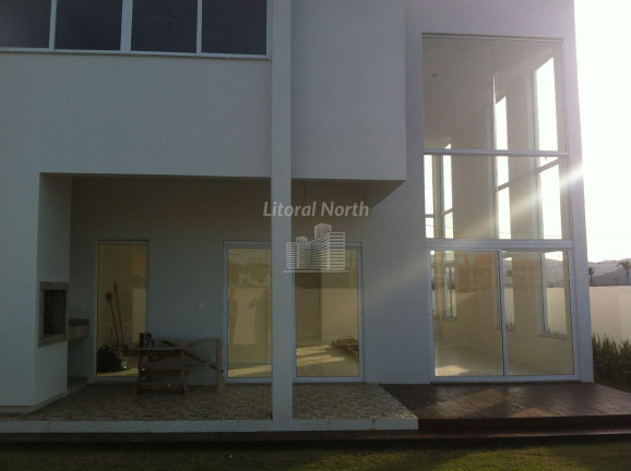 Imagem Casa de Condomínio com 4 Quartos à Venda, 239 m² em Santa Regina - Camboriú Imagem Casa de Condomínio com 4 Quartos à Venda, 239 m² em Santa Regina - Camboriú