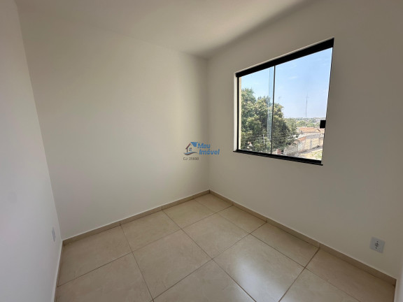 Imagem Imóvel com 3 Quartos à Venda, 66 m² em Jardim Do Ingá - Luziânia