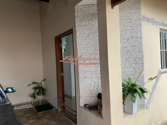 Imagem Casa com 3 Quartos à Venda, 450 m²