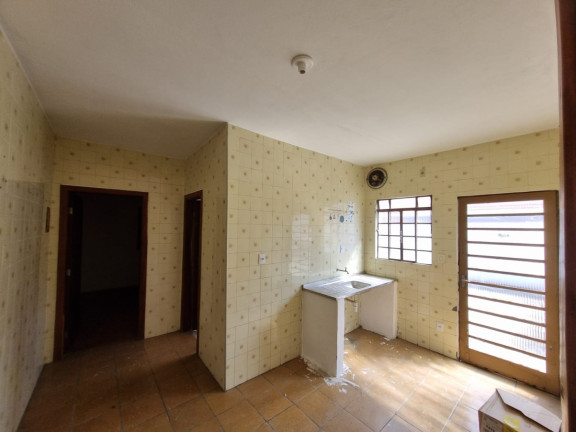 Imagem Casa com 2 Quartos à Venda, 70 m² em Parque São Domingos - Pindamonhangaba Imagem Casa com 2 Quartos à Venda, 70 m² em Parque São Domingos - Pindamonhangaba