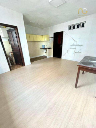 Kitnet com 1 Quarto à Venda, 25 m² em Boqueirão - Praia Grande