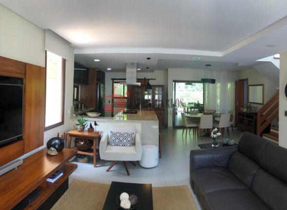 Imagem Casa de Condomínio com 3 Quartos à Venda, 225 m² em Chácara Dos Junqueiras - Carapicuíba