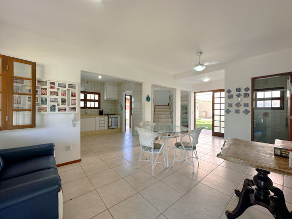 Imagem Casa com 4 Quartos à Venda, 244 m² em Ingleses Do Rio Vermelho - Florianópolis Imagem Casa com 4 Quartos à Venda, 244 m² em Ingleses Do Rio Vermelho - Florianópolis