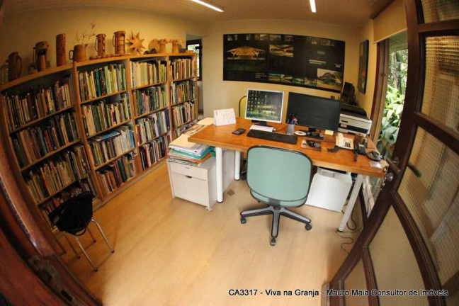 Imagem Casa com 4 Quartos à Venda, 6.719 m² em Granja Viana - Cotia Imagem Casa com 4 Quartos à Venda, 6.719 m² em Granja Viana - Cotia