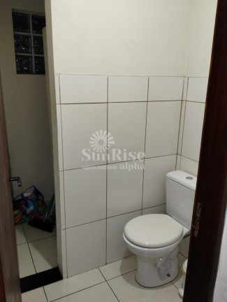 Imagem Casa com 3 Quartos à Venda, 204 m² em Jardim Elvira - Osasco