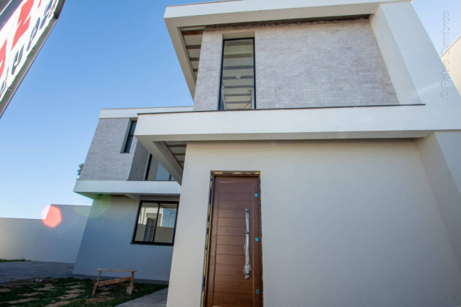 Imagem Sobrado com 3 Quartos à Venda, 156 m² em Recanto Tropical - Cascavel