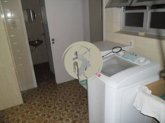 Imagem Apartamento com 2 Quartos à Venda, 100 m² em Gonzaga - Santos