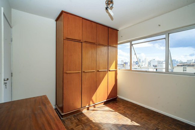 Imagem Apartamento com 2 Quartos à Venda, 70 m² em Centro - Curitiba Imagem Apartamento com 2 Quartos à Venda, 70 m² em Centro - Curitiba