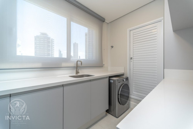 Imagem Apartamento com 4 Quartos à Venda, 191 m² em Centro - Balneário Camboriú Imagem Apartamento com 4 Quartos à Venda, 191 m² em Centro - Balneário Camboriú